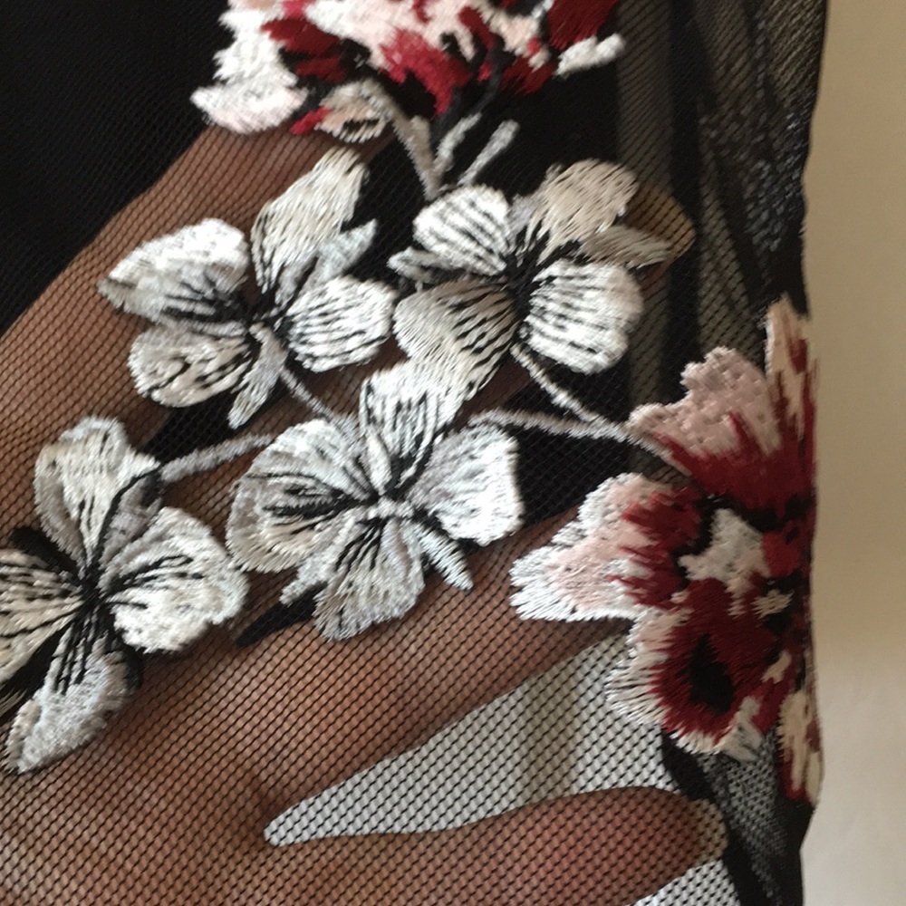 White House Black Market Floral Camisole - Picture 3 of 7